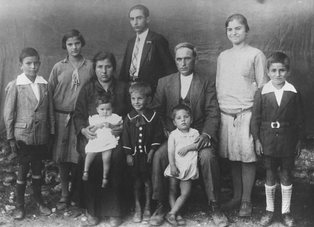 Borrello Vito e famiglia - Foto del 1931